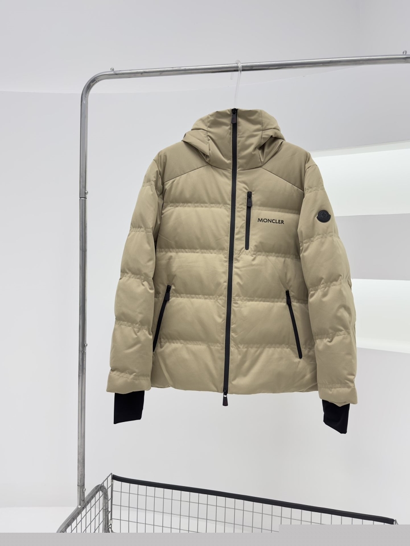 Ba*len*cia*ga down coat
